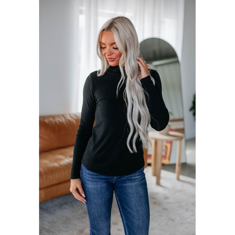 Cene Mock Neck Top – Black