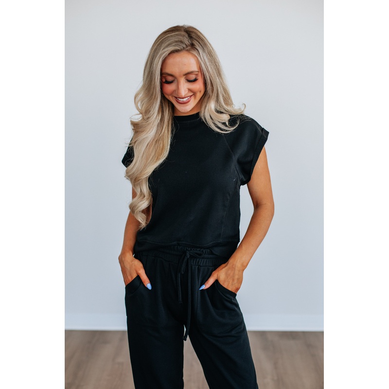 Tattum Lounge Top Black