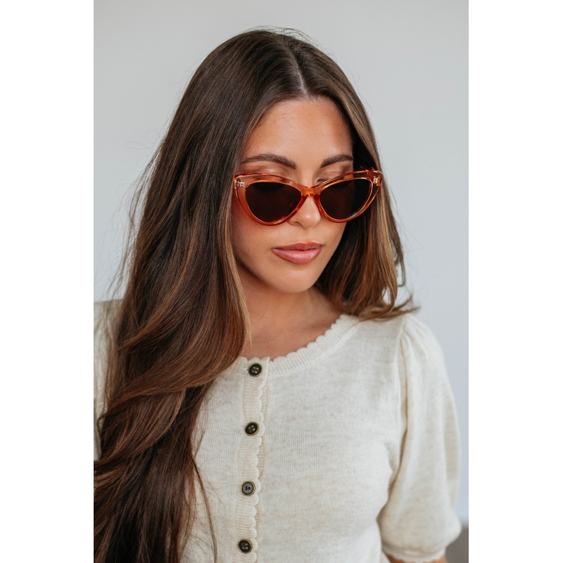 Drama Queen Sunglasses Black