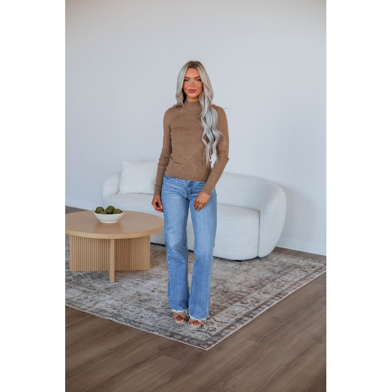 Trey Mock Neck Top – Barley