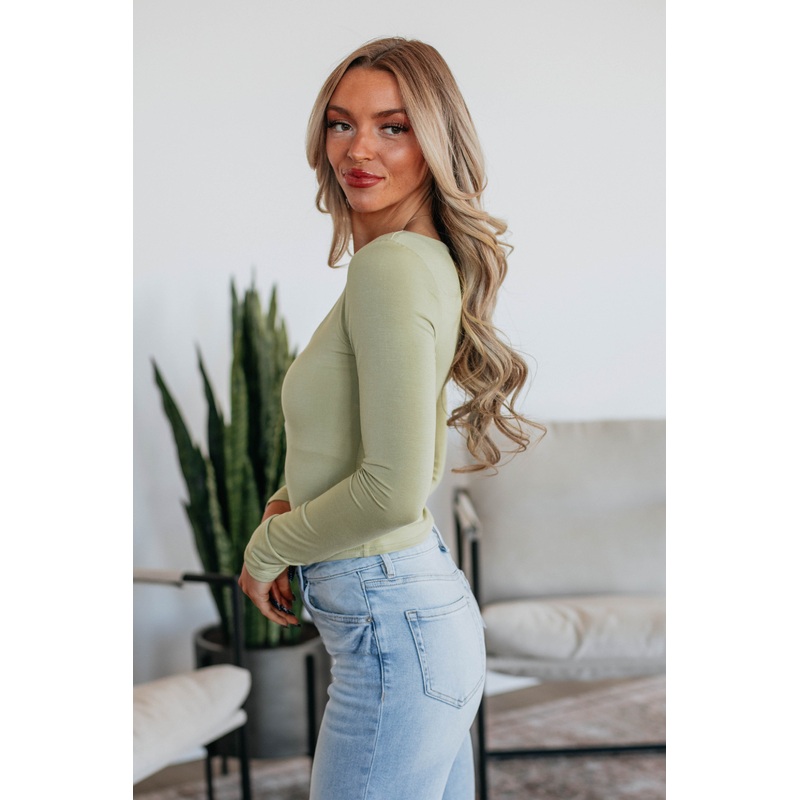 Shayla Basic Top – Matcha