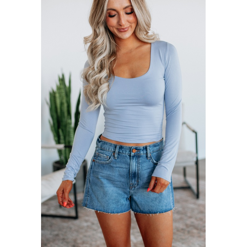 Shayla Basic Top – Powder Blue