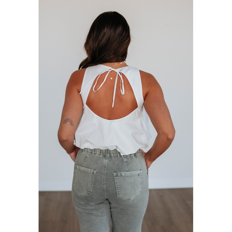 Avalynn Top – Ivory