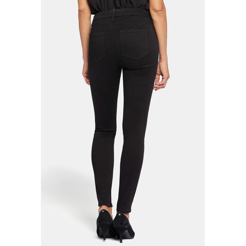 Ami Skinny Jeans In Petite – Black