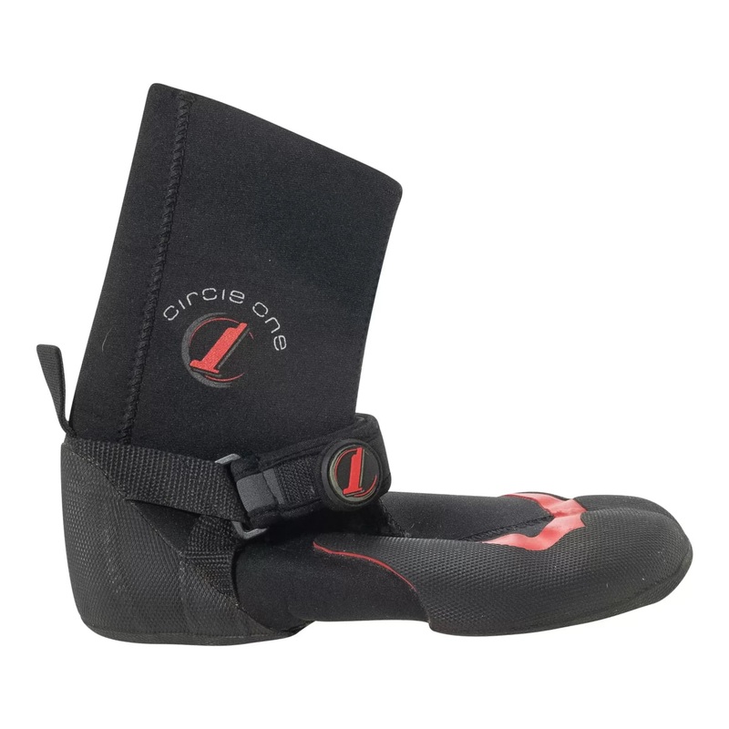 Circle One Wetsuit Boots Black/Red