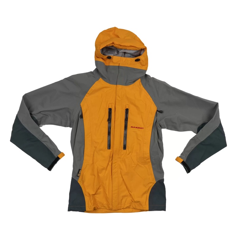 Mammut Gore-Tex XCR Windbreaker Jacket – Men’s Orange/Grey