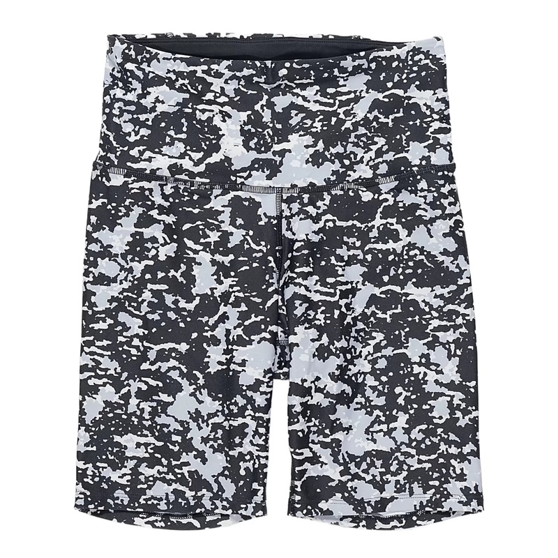 Reebok 8 in. Shorts – Women’s Black/White