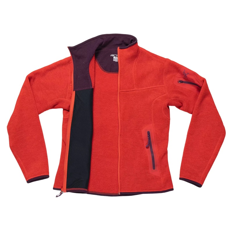 Arc’teryx Covert Fleece Cardigan – Women’s Red